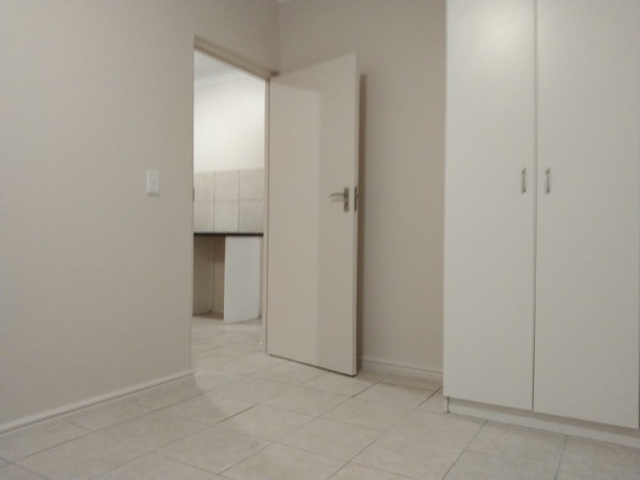 To Let 2 Bedroom Property for Rent in Viking Village Western Cape
